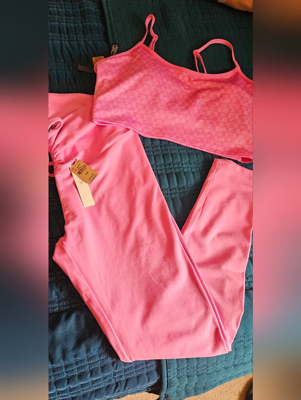 VS Pink Active Set